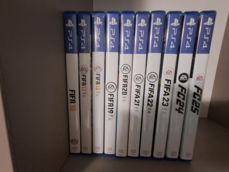 FIFA 2016-2025 PS4