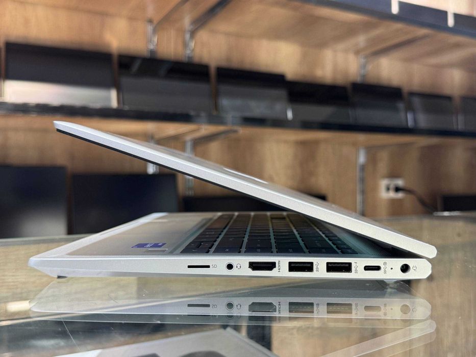 HP ProBook 440 G8 intel Core i5-1135G7 озу16гб 256ssd