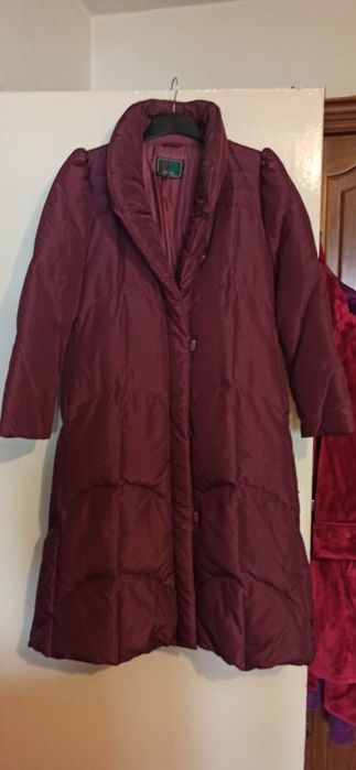 Oferta Geaca iarnă de fâș, sub genunchi, M, L, visiniu