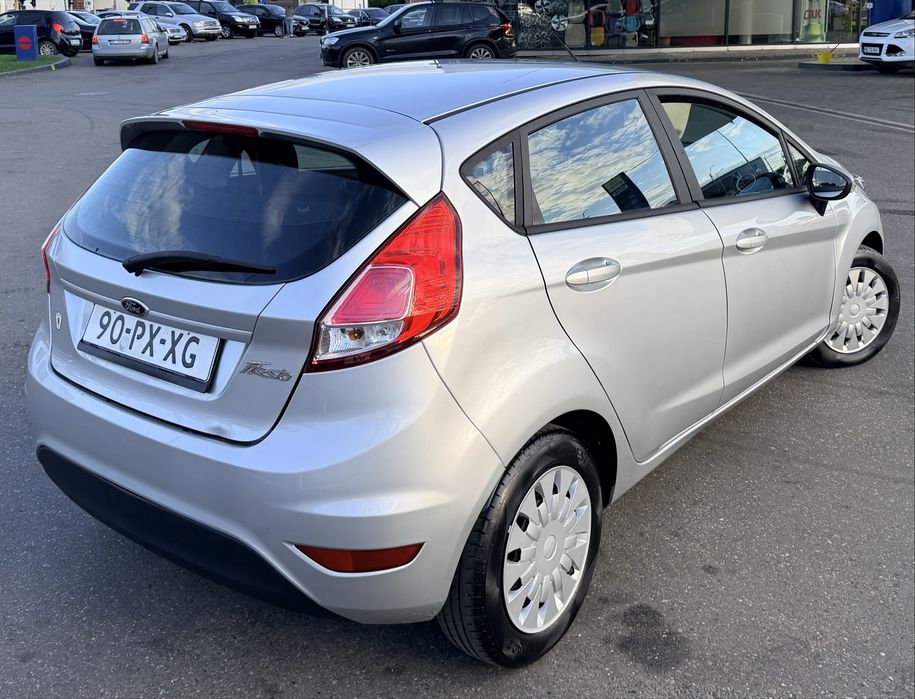 FORD Fiesta 2015 — imagine 2