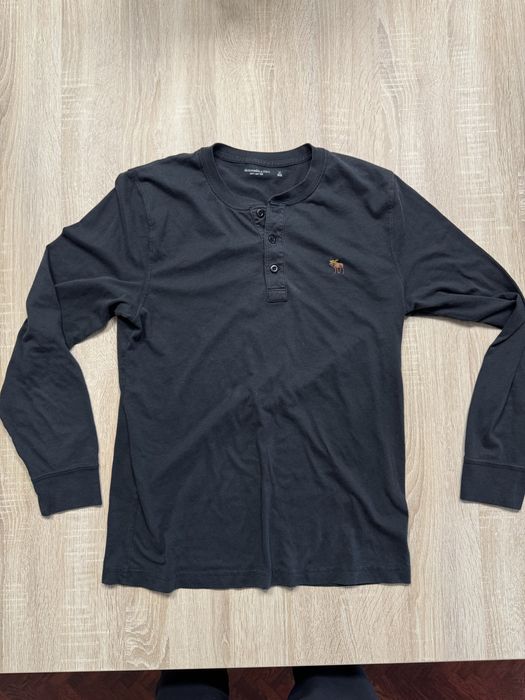 Bluza Abercrombie and Fitch bumbac, muscle fit