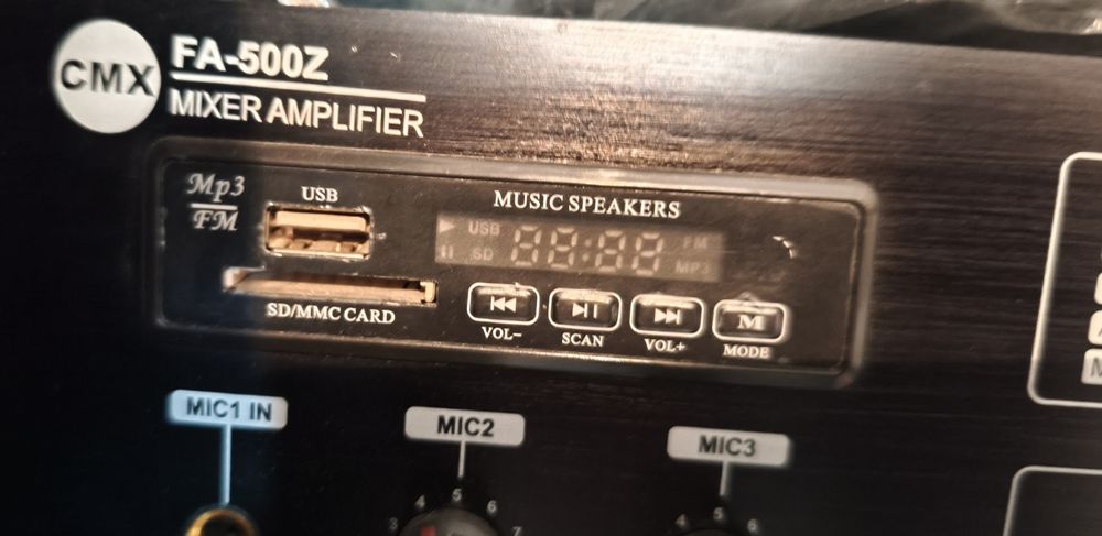 CMX FA 500Z - 3 зонов усилвател, 500W RMS