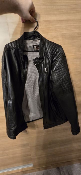 Geaca de piele naturala