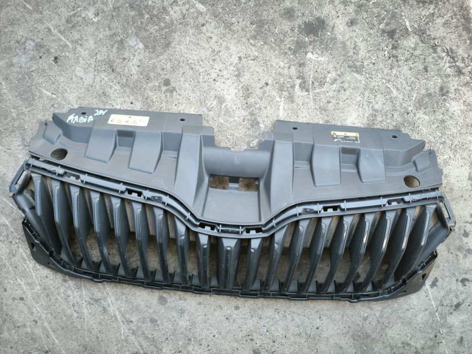 Решeтка за Skoda Fabia III