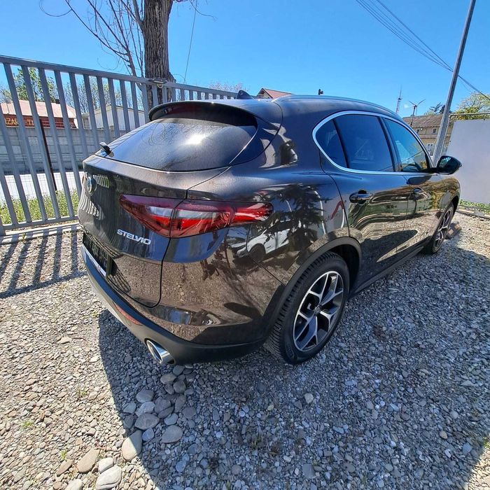 Alfa Romeo Stelvio 2019