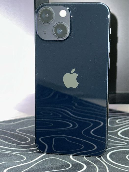 iPhone 13 Mini 128 GB Midnight + подаръци!