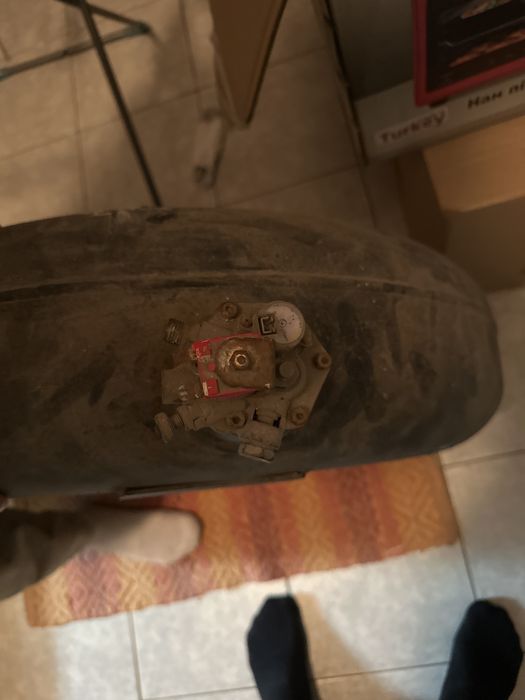 Газывной баллон для автомабила срочно надо продать