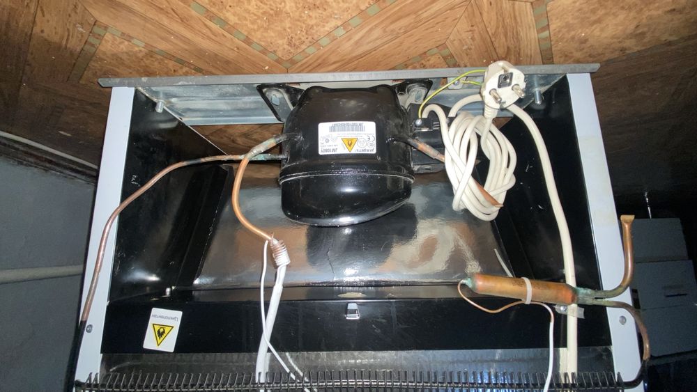 Холодильник бирюса маленький