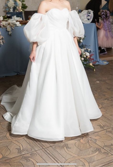 Продается Шикарное свадебное платье