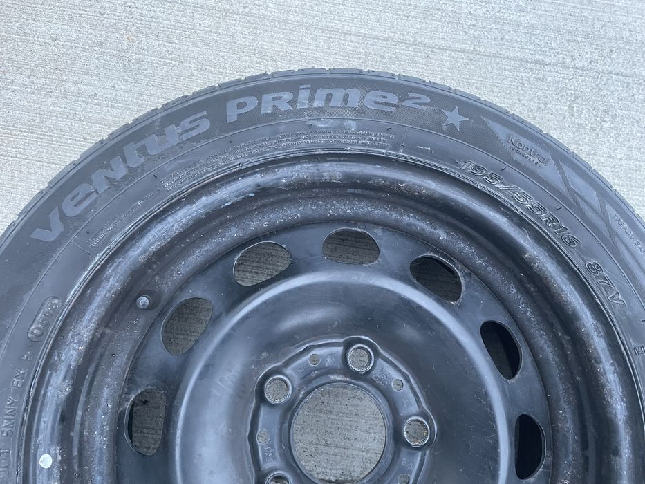 Anvelope cu Jante BMW 16” si capace originale