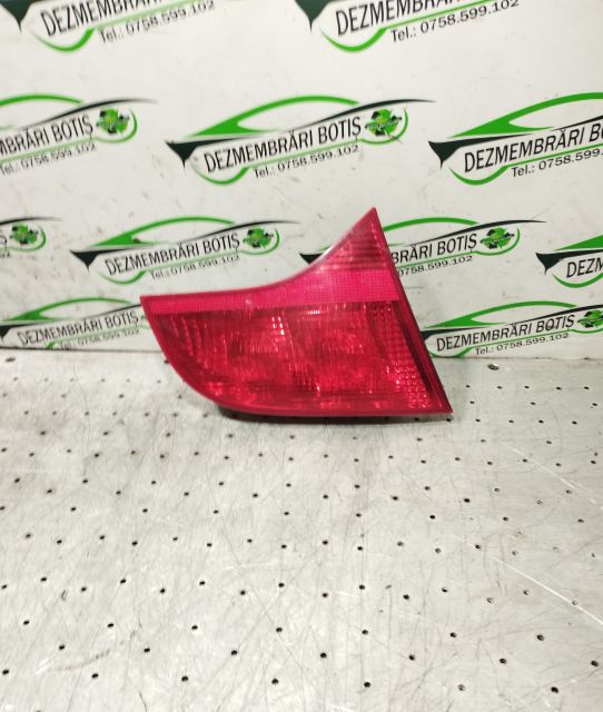 Lampa / Tripla stop stanga pe hayon 8E9 945 093 Audi A4 B7