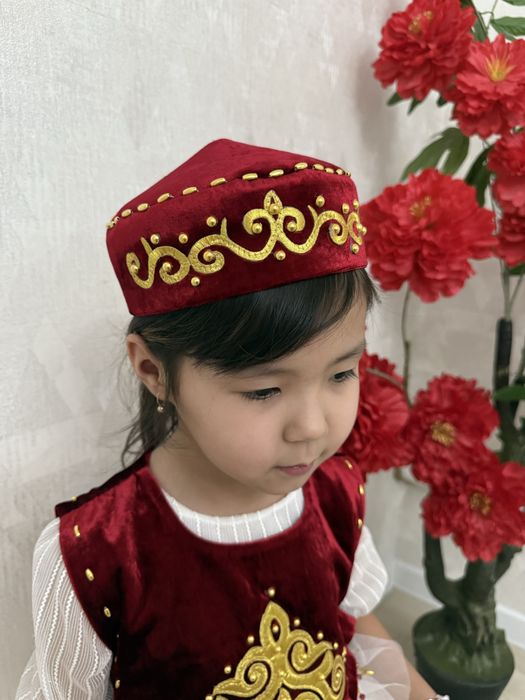 Қазақша киім тақиясымен қыздарға арналған!