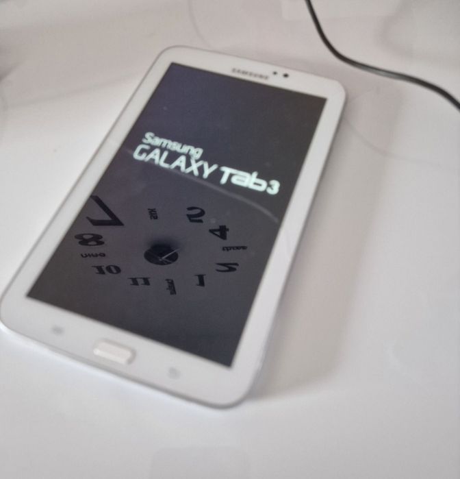 Tableta Samsung Galaxy Tab 3 fisurata