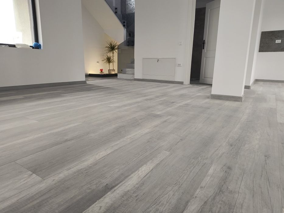 Casă de vânzare la cheie