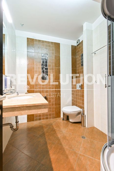 Дава се под наем Двустаен апартамент в София, Хладилника - 65 кв.м за 920 € - Снимка #7