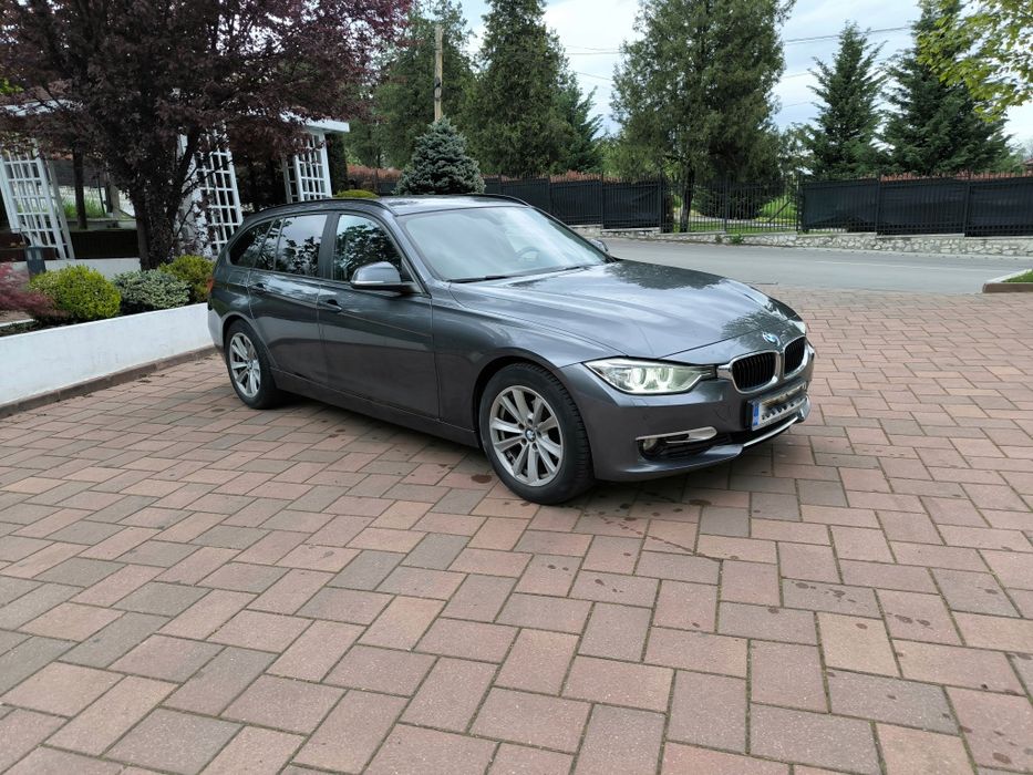 Vând/schimb BMW seria 3, 2013,  bixenon adaptiv+camera fază lungă, istoric