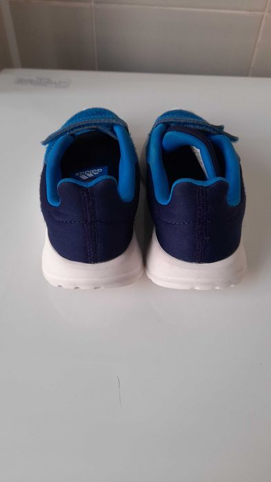 Vand adidasi nr 28 Adidas!