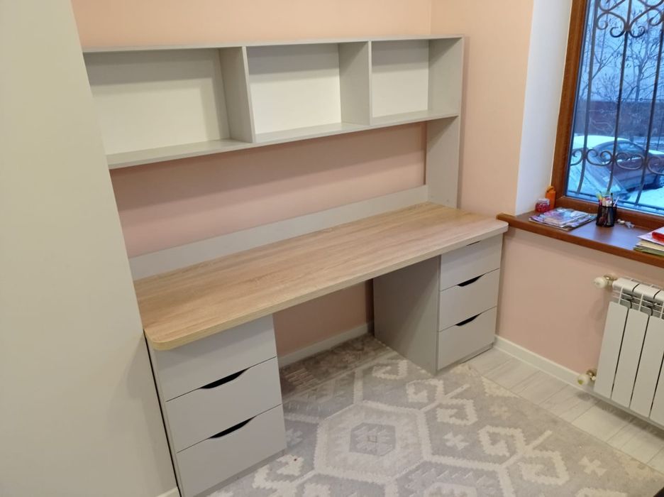 Столы письменные,  компьютерные