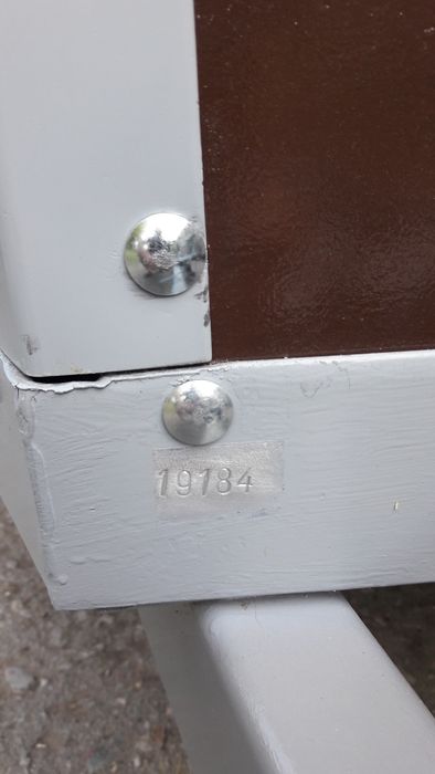 Ремарке тип каравана за транспорт на коне