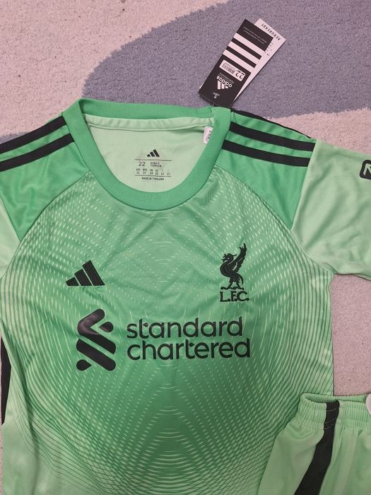 Ново! Детски футболен екип на  Ливърпул за 2025-2026, 7-8 години