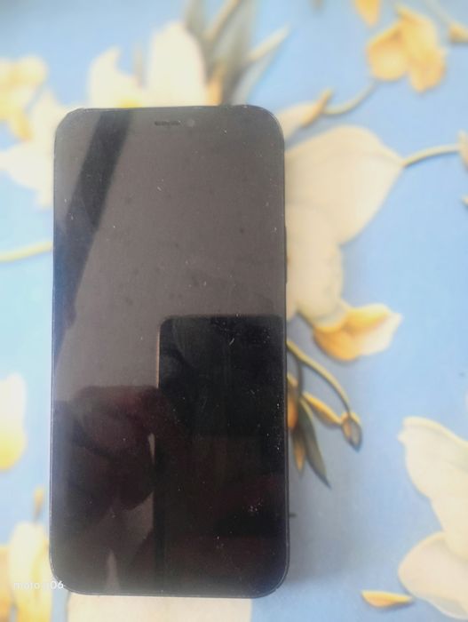 iPhone 12 vanzare