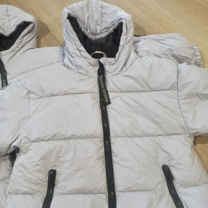 Продам куртки детские