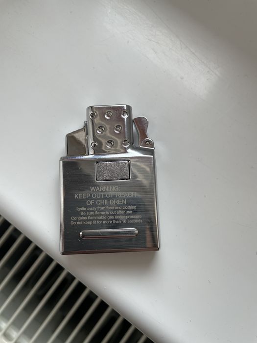 Bricheta ZIPPO pe gaz