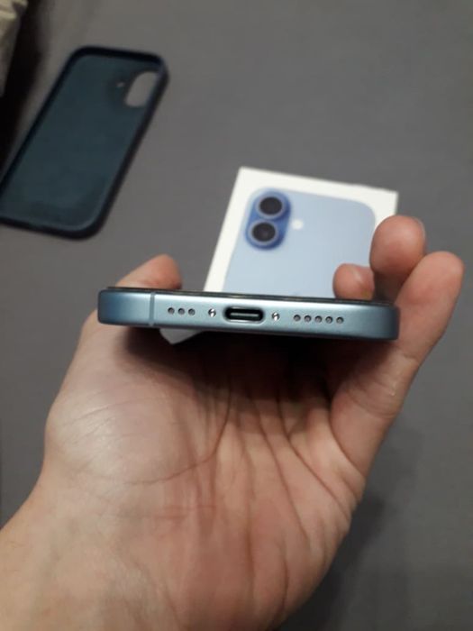 Смартфон Apple iPhone 17 256GB на гарантии