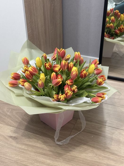 Цветы букет тюльпанов 10 тыс Астана