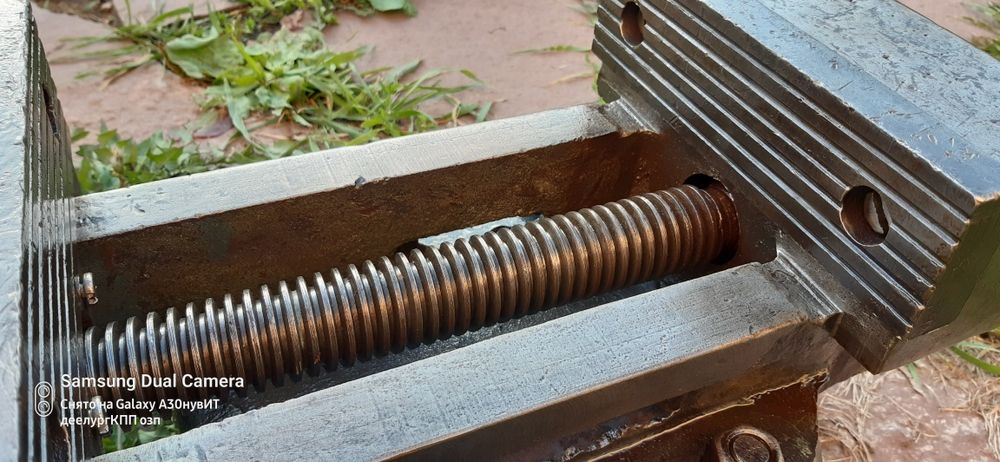 Тиски токарно-фрезерные 200мм