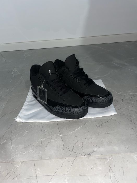Jordan 3 Black Cat