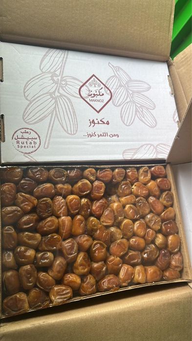 Финики и финики в шоколаде