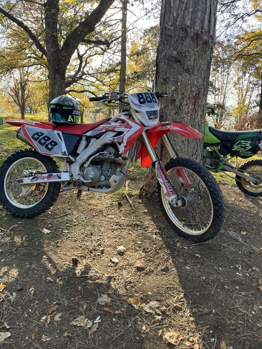 Honda crf250-x 2009 година