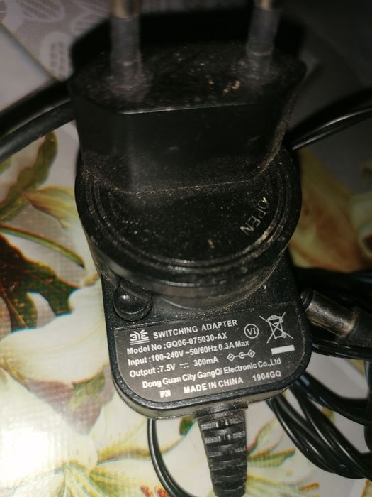 Încărcătoare, adaptoare
