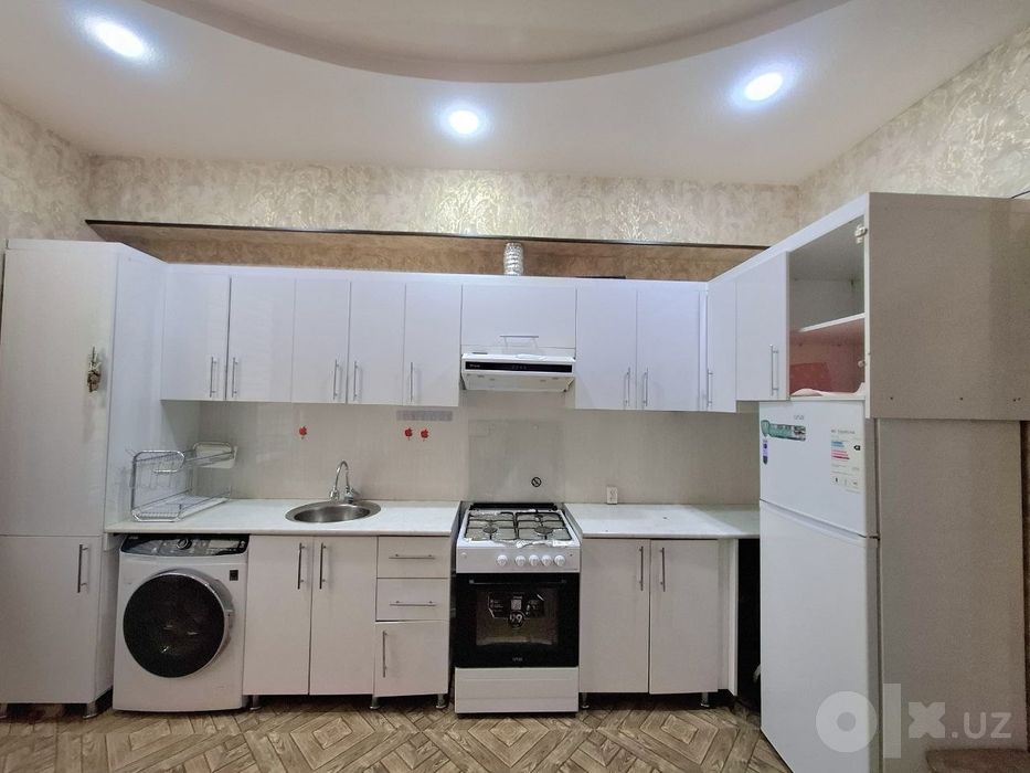 Сдается 3х комнатная Рудакий