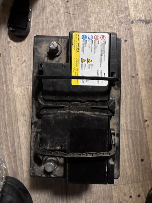 Продам аккумулятор