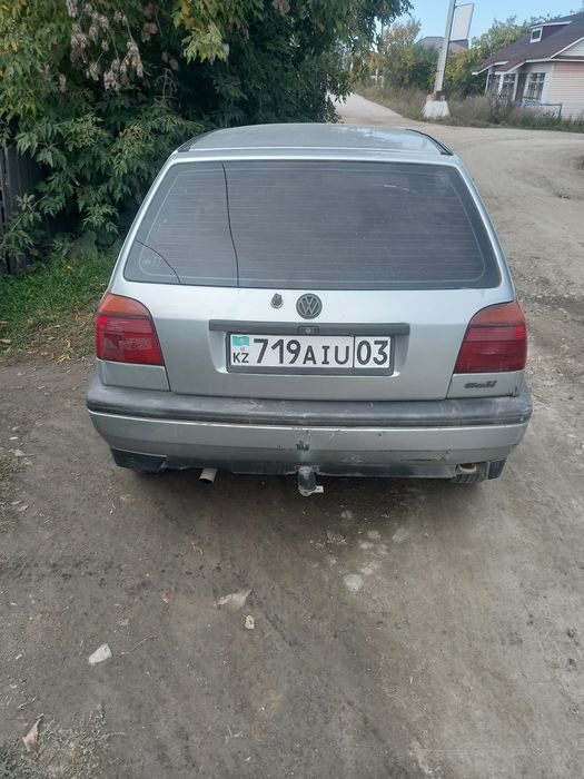 Продам гольф 3 1.4 обём