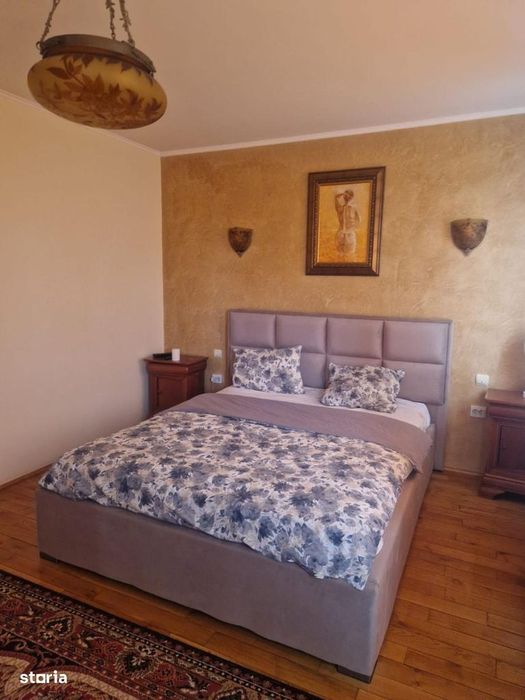 Casă de vânzare zona centrală