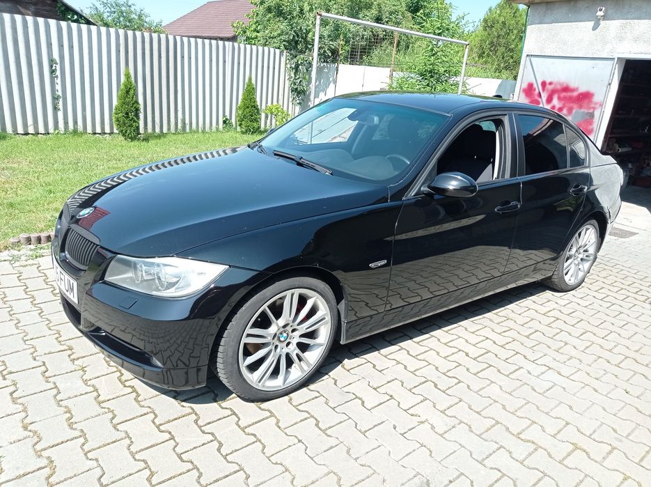 Vând BMW 320d e90