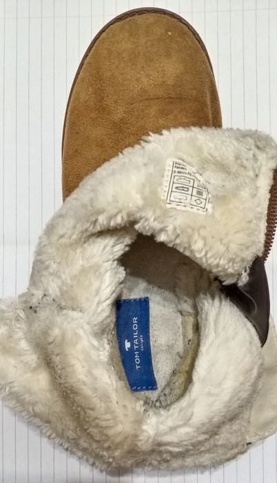 Замшевые полусапожки 36 размера