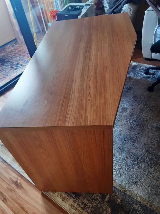 Офис бюро италианска мебел