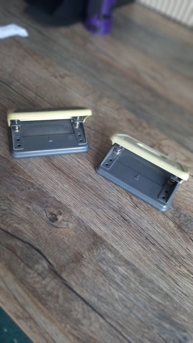 Дырокол  концелярский б/у