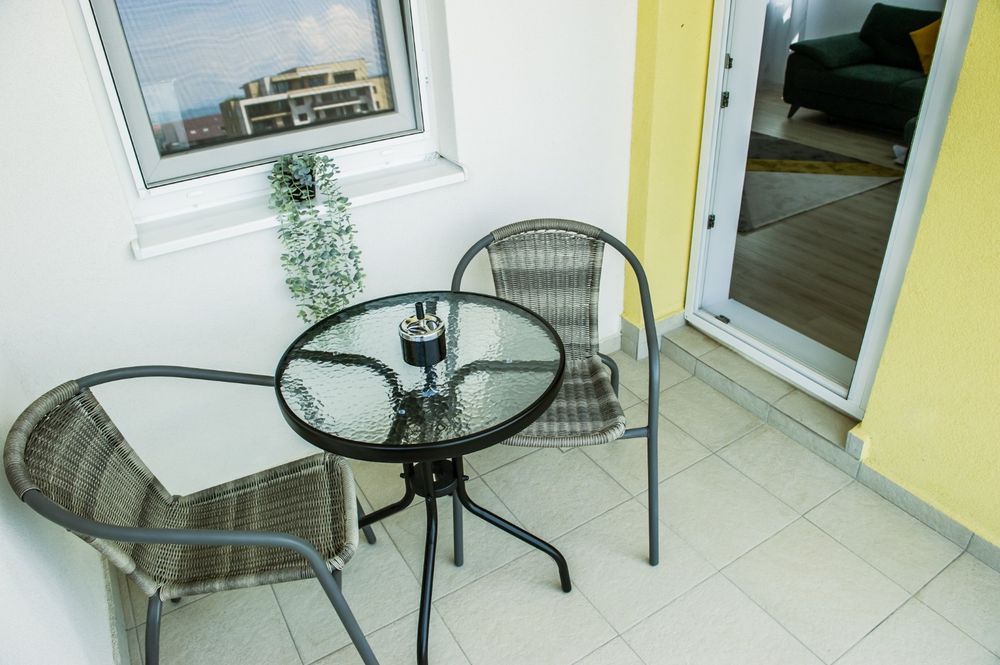 Închiriez apartament 2 camere