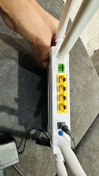 Продам роутер-модем Alma TV (xPON ONU)