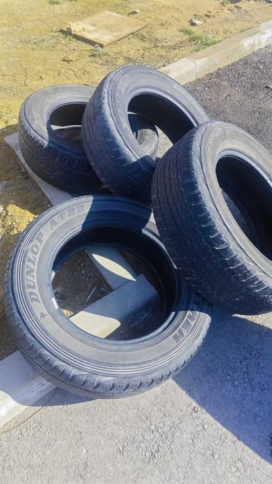 продается резина  265/60/18