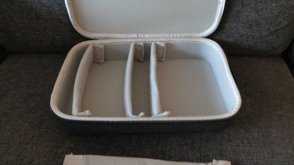 Кутия за 7 чифта очила