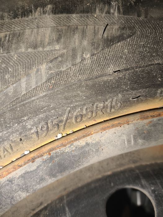 Продам баллоны с дисками R15