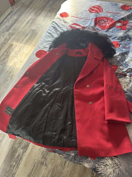 Дамско палто с качулка