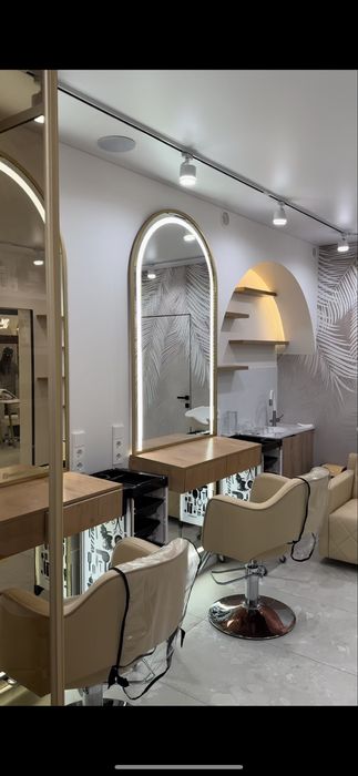 Сдам в аренду парикмахерское кресло