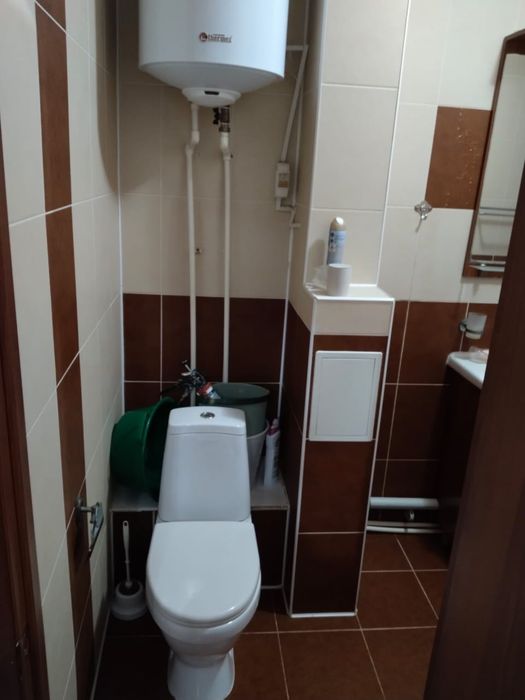 продам 1 комн квартиру в центре